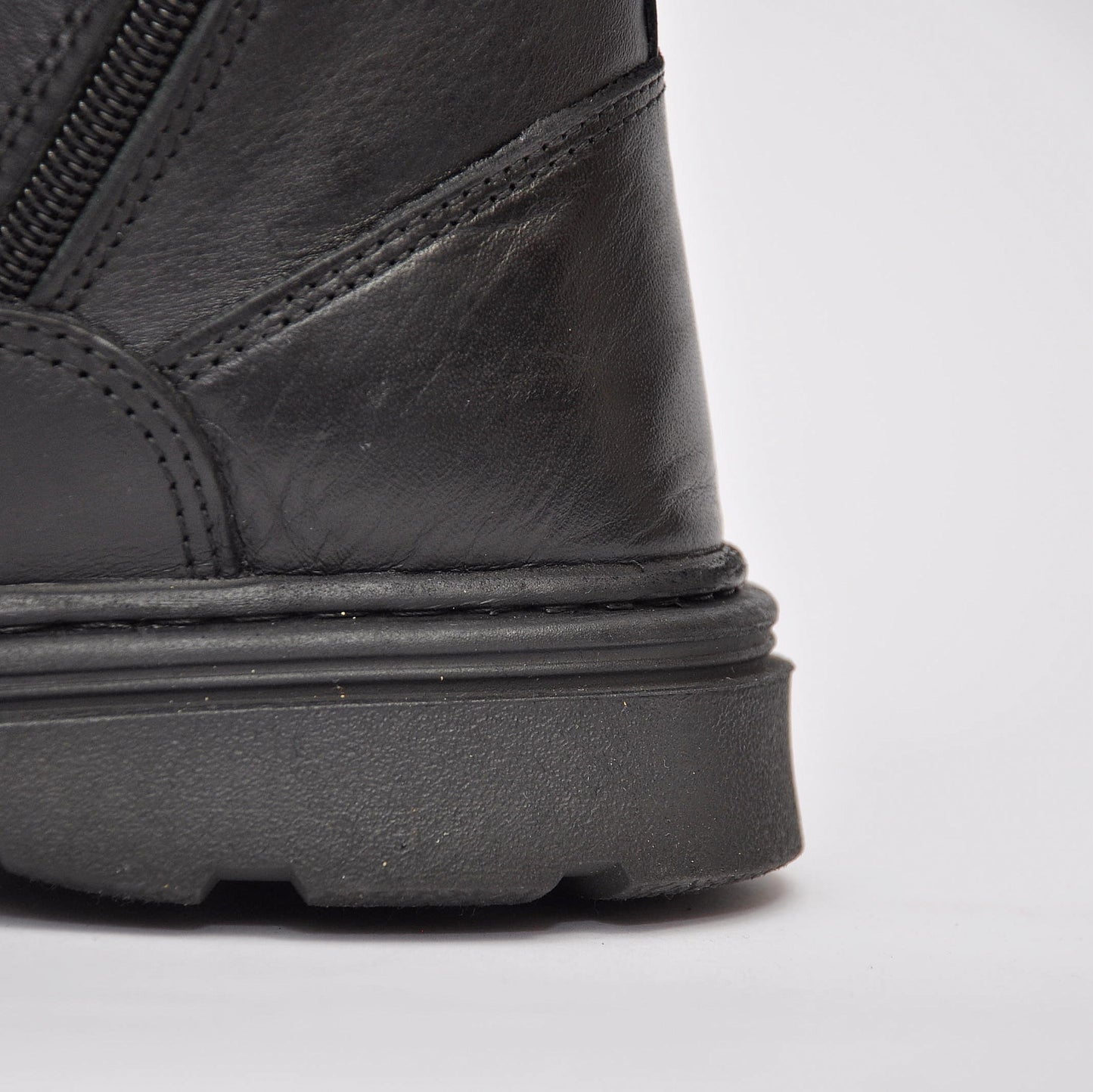 Anzaro Forzano © – Boots