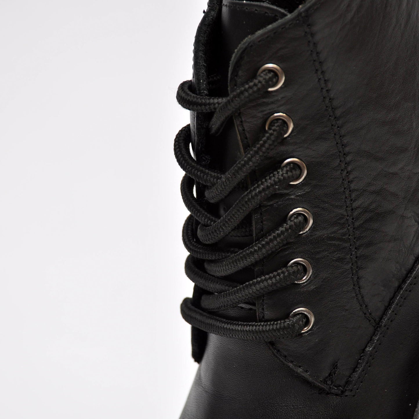 Anzaro Forzano © – Boots